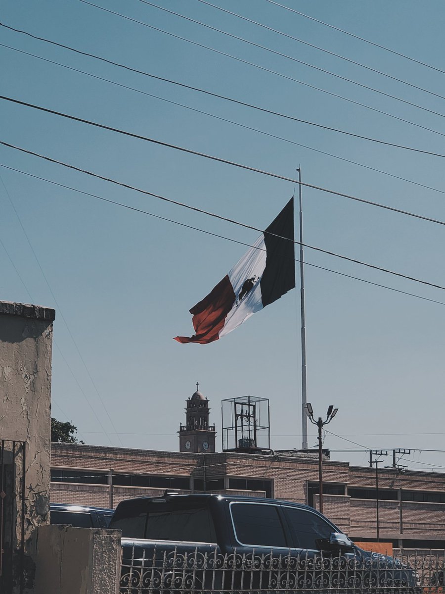 México lindo lindooop💕💕
(Piedras Negras Coah.)