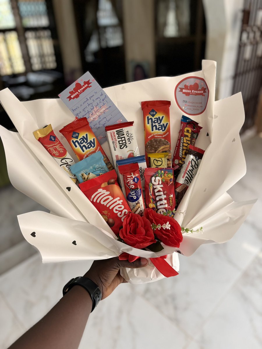 naa_yorks's tweet photo. What better way to express your love? 
Text me on WhatsApp https://t.co/8vRw3krl82 or send a dm for all enquiries ❤️
We do it best! 
We work with all budgets too❤️ https://t.co/hqU77Zdure