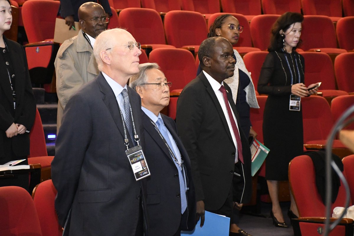 abigaelkirui1's tweet photo. :

The University of Nairobi is hosting the 26th World Korea Forum, first time the event is being held in Africa. The goal is to strengthen partnership by fostering dialogue on innovation developments peace building and future cooperation. @uonbi

#discourseatuon 
#WeAreUoN https://t.co/PQdeRq5gsy