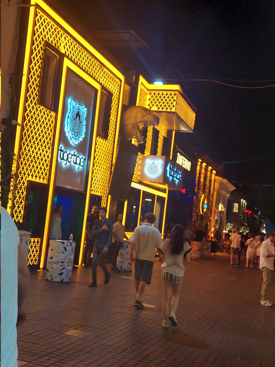 Marmaris'te olan arkadaşları bekleriz