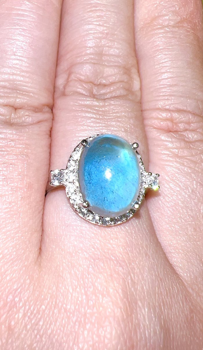 万博　ネパール　アクアマリン　リング 万博、ネパールパビリオンで購入したアクアマリンリング✨ たくさん