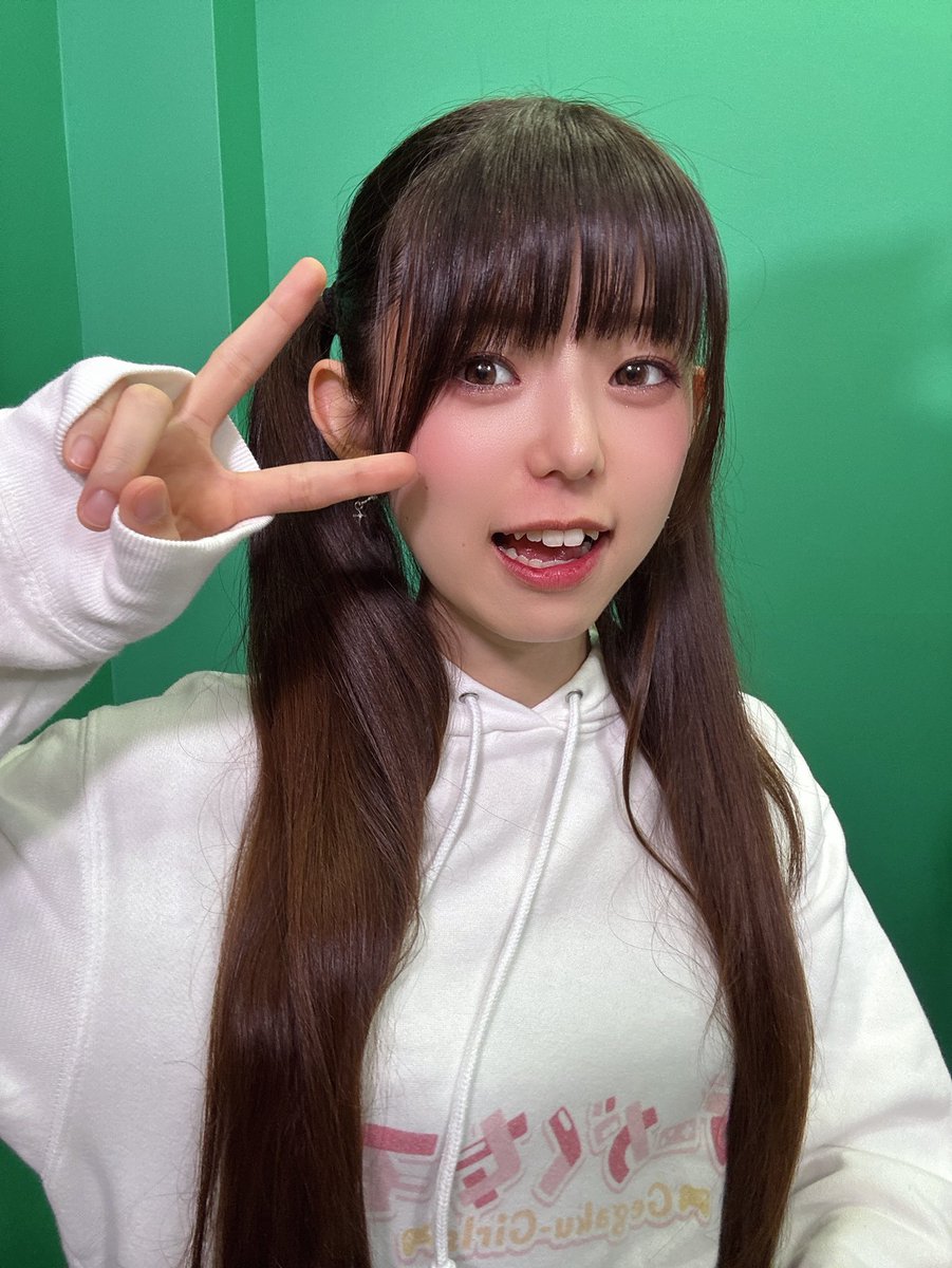 西門 志織 (@xyz__shiori) on Twitter photo ついに今週末です🫶🏻
8/8(金)19時~
#ゲーがく女子 のメーカーさんいらっしゃい!
『FAITH: The Unholy Trinity』で遊んじゃうぞ!
メーカーさんゲストに竹内大貴さん(ハピネット)が来てくださるとの事です🔥
嬉しすぎます🫶🏻🫶🏻
是非ご覧下さい🥰🥰
youtube.com/live/eddJxUt2V… ついに今週末です🫶🏻
8/8(金)19時~
#ゲーがく女子 のメーカーさんいらっしゃい!
『FAITH: The Unholy Trinity』で遊んじゃうぞ!
メーカーさんゲストに竹内大貴さん(ハピネット)が来てくださるとの事です🔥
嬉しすぎます🫶🏻🫶🏻
是非ご覧下さい🥰🥰
youtube.com/live/eddJxUt2V…