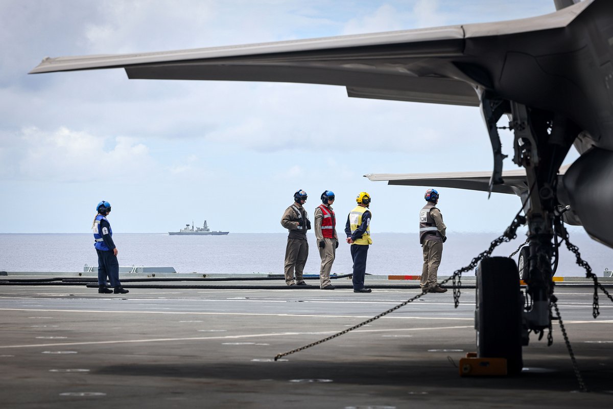 航空機アルミ製モデル 4機 掲示板:マニアじゃないけどメカ好き｜Beach - ビーチ