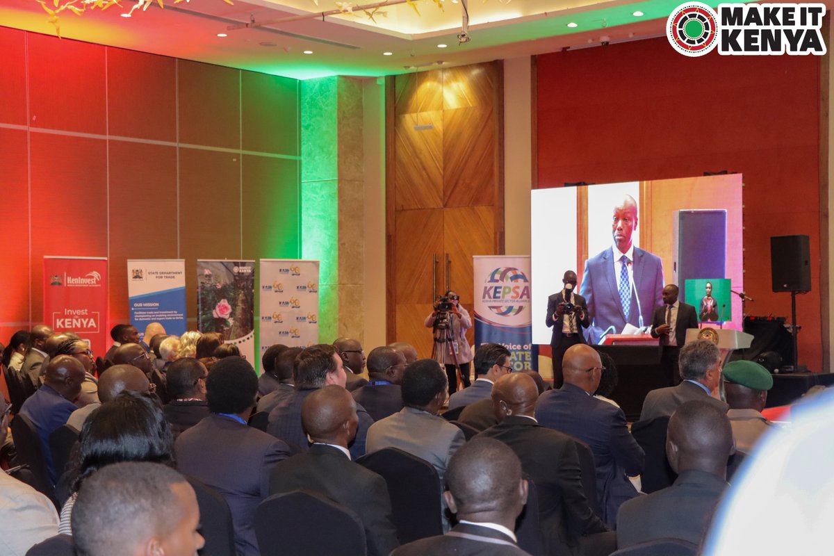 MakeItKenya's tweet photo. Presidential Roundtable with the Private Sector
Emara Ole-Sereni, Nairobi

President @WilliamsRuto today convened a high-level Presidential Roundtable with key representatives from Kenya’s private sector at Emara Ole-Sereni, Nairobi. This strategic engagement underscores the government's commitment to fostering a business-friendly environment that accelerates economic growth, job creation, and sustainable development.

The roundtable provided a platform for candid dialogue between the public and private sectors, focusing on:
✅ Investment climate reforms
✅ Ease of doing business
✅ Export promotion and value addition
✅ Industrialization and SME growth
✅ Public-private partnerships (PPPs)

Key outcomes and discussions included:
🔹 Removal of regulatory bottlenecks to attract foreign and local investments
🔹 Support for priority sectors including agriculture, manufacturing, housing, and ICT
🔹 Expansion of regional and global markets through improved trade facilitation
🔹 Enhanced role of the private sector in achieving Vision 2030 and the Bottom-Up Economic Transformation Agenda 

Participants included Cabinet Secretaries, heads of key government agencies, CEOs of leading private sector firms, development partners, and industry associations such as KEPSA.

This engagement reflects Kenya’s ongoing efforts to ensure policy coherence, transparency, and inclusive economic transformation through continuous collaboration with private enterprise.

@KEPSA_KENYA @MITIKenya @Trade_Kenya @retrakenya @kenya_chamber @KAM_Kenya @britchamken @shipperscouncil @IndustryKE @JuaKali_Skills