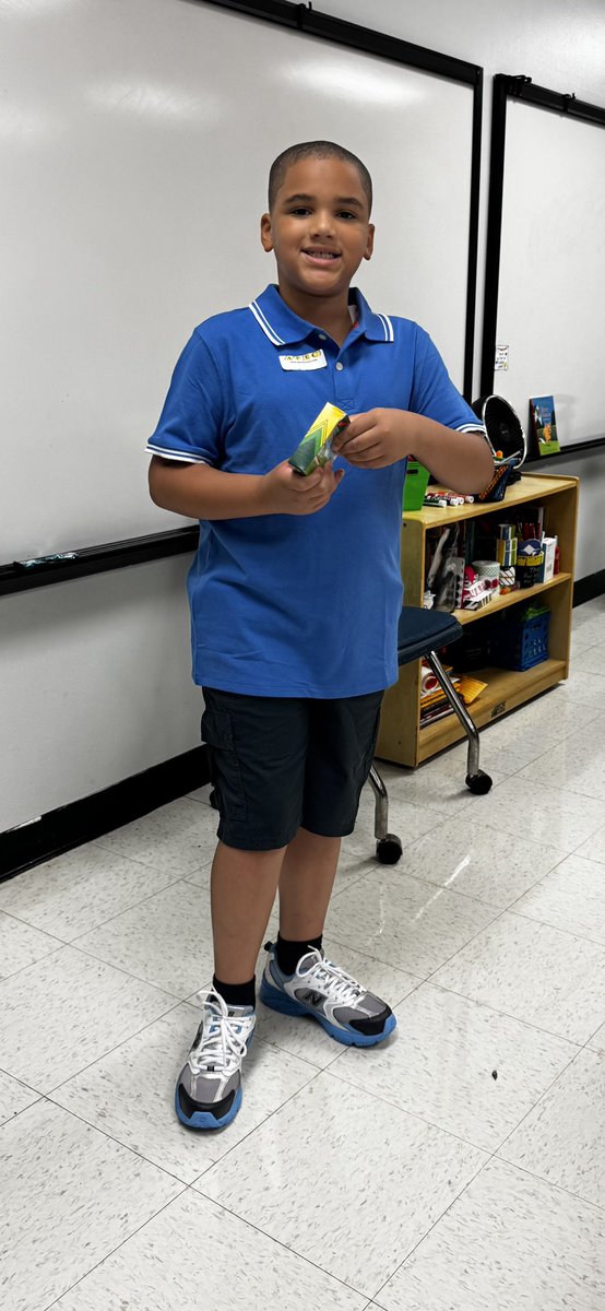 1CWoodhouseSr's tweet image. I suit up for school, and so does he.
Two uniforms. One mission: Excellence.
Watching CJ walk into 2nd grade today reminded me exactly why I do what I do.
#FatherAndSon #FirstDayFeels #LegacyInTheMaking