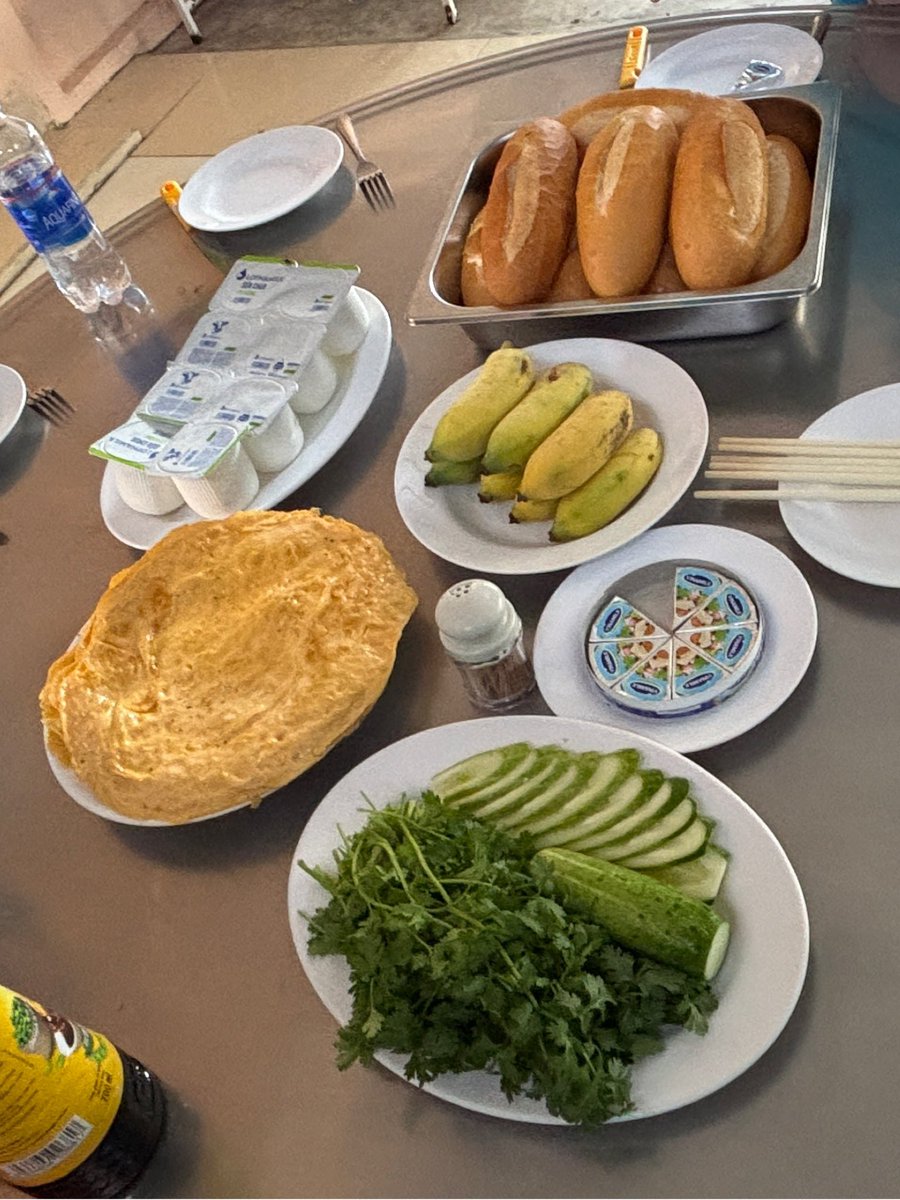 palmerdebra's tweet photo. Last day with the kids in An Binh 💔 Our final mission day was packed: bánh mì breakfast, concert, fun fair… and dishwashing duty (which I did with love). Bittersweet doesn’t even begin to describe it.
#VietnamMission #MissionMoments #ServingWithJoy #BittersweetGoodbye https://t.co/YkbEgTX6uW