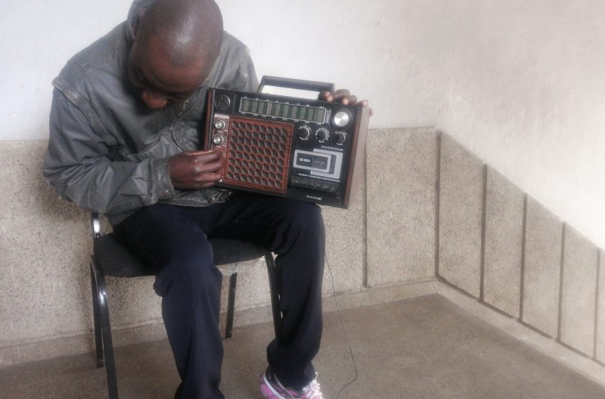 RedTech_News's tweet image. In Malawi, @MACRAMALAWI has begun monitoring radio stations to ensure balanced and responsible coverage during the official campaign period ahead of national elections on Sept. 16 redtech.pro/malawi-radio-e… #Audio #Radio #BroadcastMonitoring #CommunityRadio #Malawi #MACRA