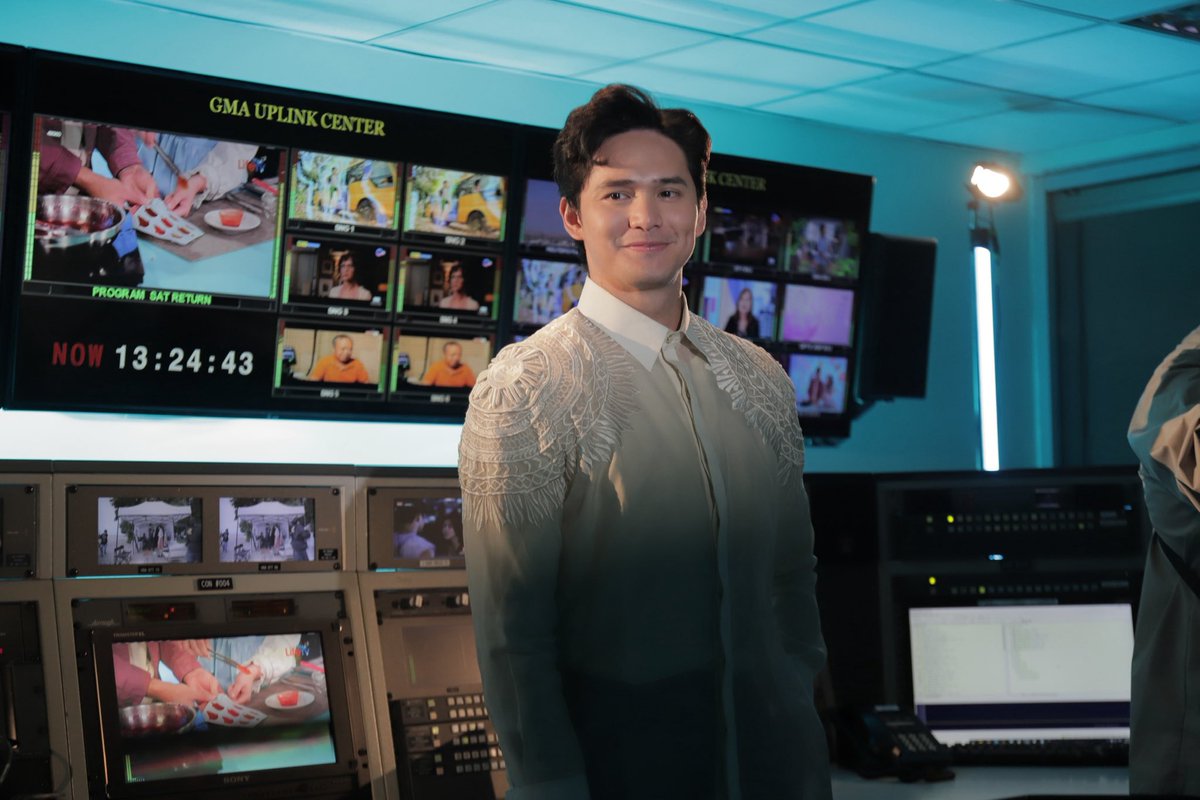 Kapuso Primetime Action Hero Ruru Madrid exudes effortless cool and charm in these behind-the-scenes snaps from the GMA 75th Anniversary Station ID shoot. 🔥🎬

🎥 Watch the full GMA 75th Anniversary Station ID now on GMA Network’s Facebook and YouTube!

#GMA75