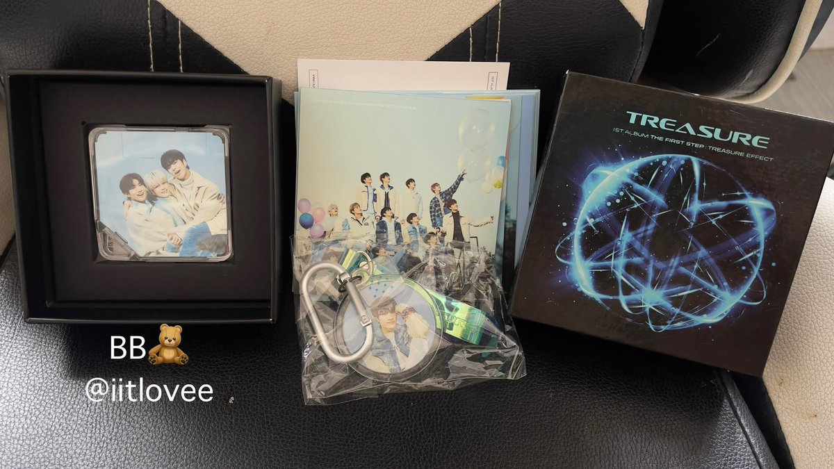 iitlovee's tweet photo. 🩵 TREASURE EFFECT KiT ALBUM  🩵

✨ keyring เยดัม ของครบทุกอย่าง

✨ ปล่อยลดราคา 200 รวมส่ง 

ซื้อมา 1,000 กว่า มารับน้องไปดูแลต่อที🙇🏻‍♀️

#방예담 #BANGYEDAM #TREASURE 
 #ตลาดนัดbangyedam
#ตลาดนัดtreasure #บังเยดัม  #ตลาดนัดเด็กสมบัติ  #ตลาดนัดเทรเชอร์ 
 #DAMLAND_IN_BANGKOK https://t.co/jb3d0XCEUj