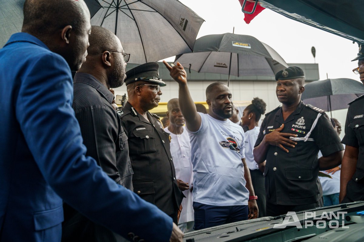 KwameJudah's tweet image. Experience smart and powerful driving with @SOUEASTGlobal! 
From the sleek S06 to the bold S09, the Soueast SUV Experience Week is still on until Friday, 8th August!
🕘 9 AM – 5 PM daily
#JAPlantPool 
#soueast

Chairman Nengi Archipelago Rolls Royce Charles Nii Armah #SM4LYF