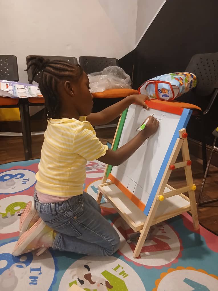 STEMbees tweet media