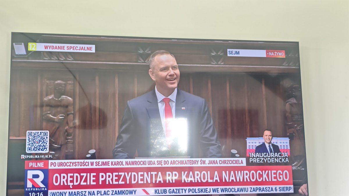 Ewa Przystajko (@ewkap39) on Twitter photo Dokonało się ! Mój prezydent <a href="/NawrockiKn/">Karol Nawrocki</a> !!!!!!!!!!!!!
To piękny dzień i gratulacje dla całej Pana rodziny to wasz i nasz wspólny sukces! Dokonało się ! Mój prezydent <a href="/NawrockiKn/">Karol Nawrocki</a> !!!!!!!!!!!!!
To piękny dzień i gratulacje dla całej Pana rodziny to wasz i nasz wspólny sukces!