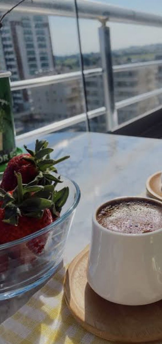 Tanışmak isteyen femboy veya parlak feminen gay varsa yazabilir Aktifim yer araç var #adanagay #adanapasif #adanasex #adanaevlicift #adanaaktif