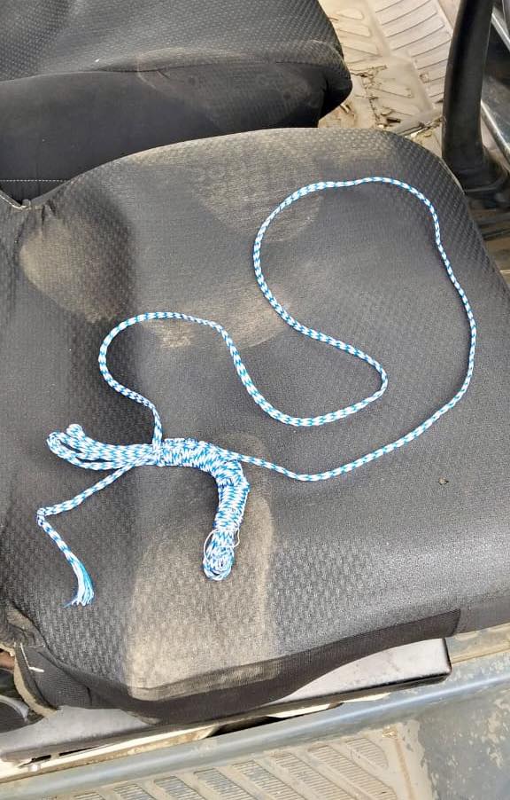 _ArriveAlive's tweet image. Three (3) Suspects Arrested/Hijacked Taxi Recovered: Upper Tongaat – KZN

tinyurl.com/22rb7o5r

#ArriveAlive #Crime #Hijacking #RUSA