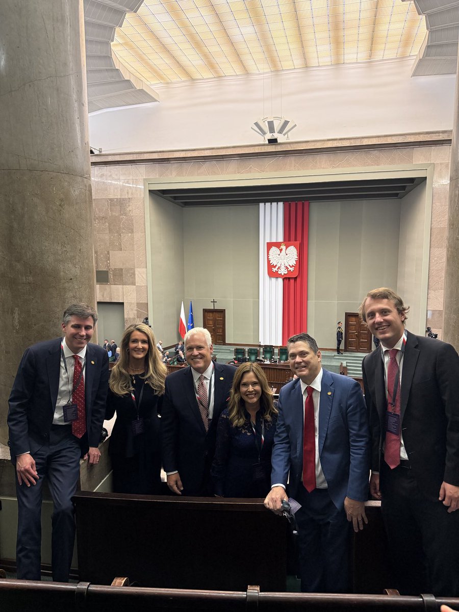 Celebrating Democracy in Poland in the Parliament where ⁦<a href="/NawrockiKn/">Karol Nawrocki</a>⁩ is being sworn in. The Polish people have taken to the streets to make sure power transitions. An honor to be a part of President Trump’s delegation.