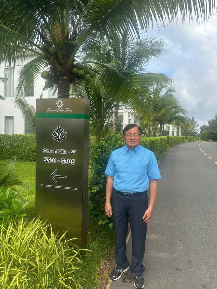 Thành Nhân tweet media