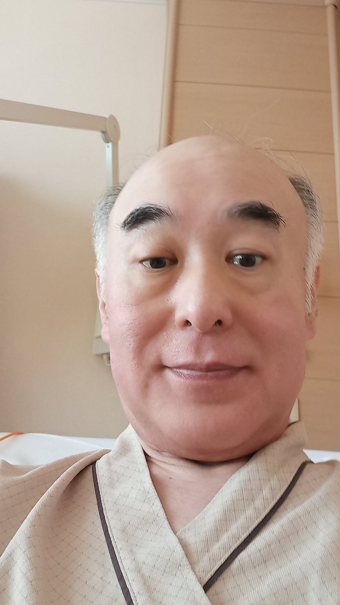 罹患罕見怪病⋯專演歐吉桑的他完全停工了！

https://t.co/TGlbKNWzUj

講到效果很好的歐吉桑，那杉浦ボッ樹(杉浦勃樹)在AV界絕對榜上有名，不過接下來在淫光幕上可能好一陣子看不到他了：因為罹患每30萬人才有1個的罕見疾病，他開刀住院又暴瘦，可能要長期脫離戰線了⋯

#杉浦ボッ樹 #杉浦勃樹 https://t.co/JOulGuUuR4