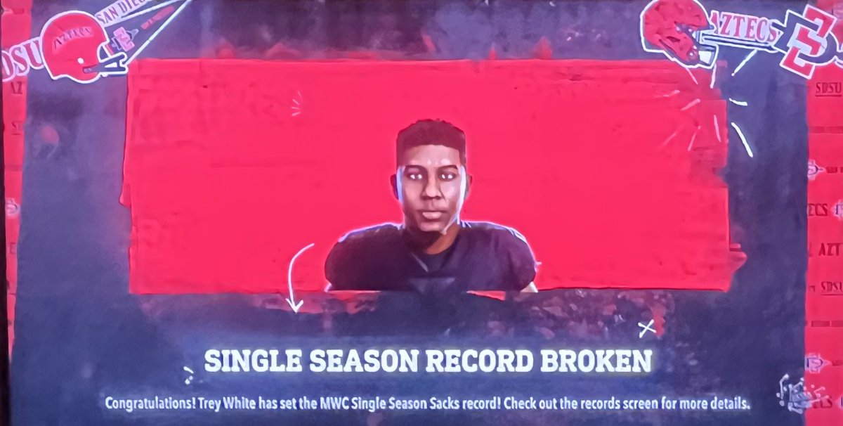 AztecDieHard_RZ's tweet photo. Huge Congratulations to Trey White. What a remarkable season. With his 4.5 sack performance against Hawaii, he is up to 16.5 on the season. I used to be worried he was going to transfer for his Senior Year. I am now way more worried about him going Pro. https://t.co/3AeFYefxH6