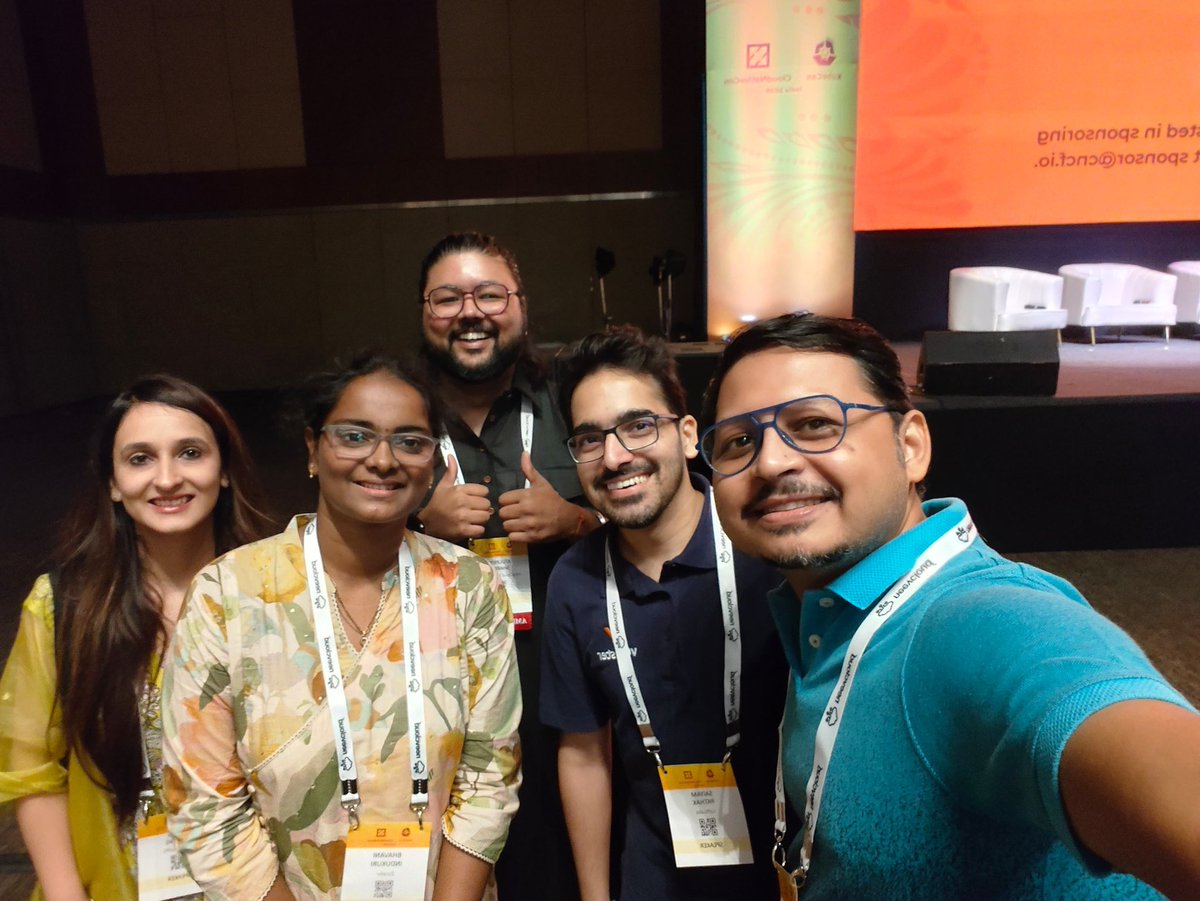 I_saloni92's tweet image. Just after breakfast all set for keynotes #KubeCon #cncf #linuxfoundation