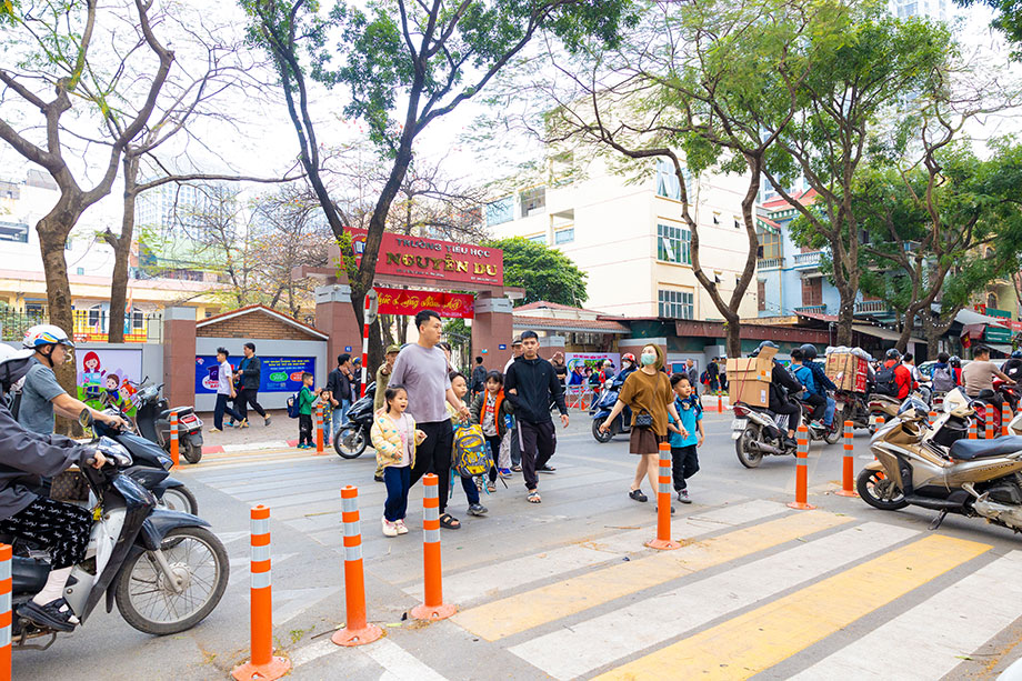 AIPFoundation's tweet image. 🏆The Vision Zero for Youth initiative is honored to name Hanoi, Vietnam, as the 2025 recipient of the Vision Zero for Youth International Leadership Award.
 📌Read the press release: 
lnkd.in/eKeFFJ-X
#RethinkMobility #StreetsForLife #CommitToLife