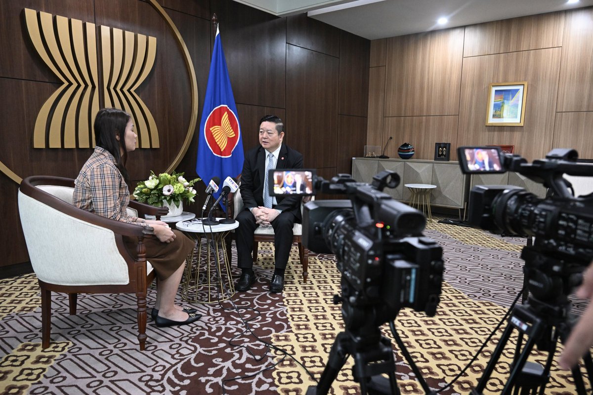 Secretary-General of ASEAN, Dr. Kao Kim Hourn, today spoke with the Vietnam News Agency and the Voice of Vietnam to commemorate three decades of Viet Nam’s invaluable contributions to ASEAN. He discussed mutual benefits of the partnership and offered key recommendations for the