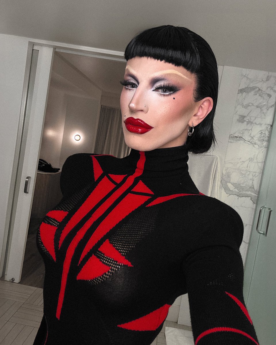 What do YOU know about a bitch in a bob?! 🤨