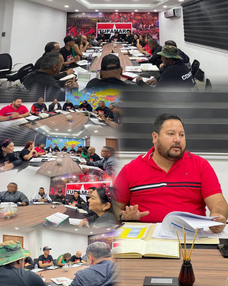 @PORTUGUESAMRT2 (@portuguesamrt2) on Twitter photo Reunión de la Dirección Nacional. Desde la Yaya la casa de todos. Liderada por nuestro Secretario Nacional Williams Benavides.
TUPAMARO en la Vanguardia de la Revolución.
¡COMUNA O NADA!
<a href="/NicolasMaduro/">Nicolás Maduro</a>
#TupamaroEjemploDeLucha Reunión de la Dirección Nacional. Desde la Yaya la casa de todos. Liderada por nuestro Secretario Nacional Williams Benavides.
TUPAMARO en la Vanguardia de la Revolución.
¡COMUNA O NADA!
<a href="/NicolasMaduro/">Nicolás Maduro</a>
#TupamaroEjemploDeLucha