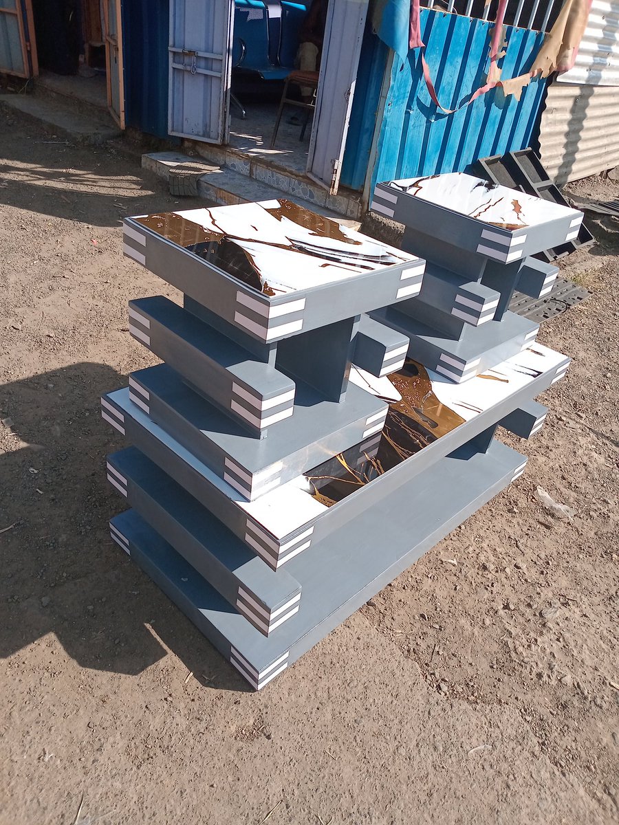 ElizabethNjeri_'s tweet photo. @Bookten8 Slightly used mable top coffee table and two stools . 9,500 ksh. https://t.co/1zlwpJbMRD