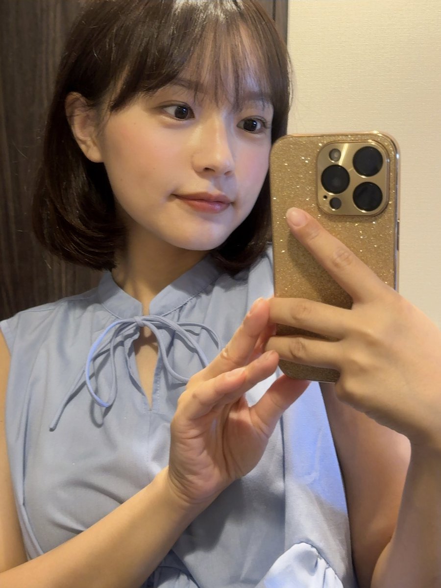 お洋服に合わせてお化粧も明るくしてみた🎀🫧