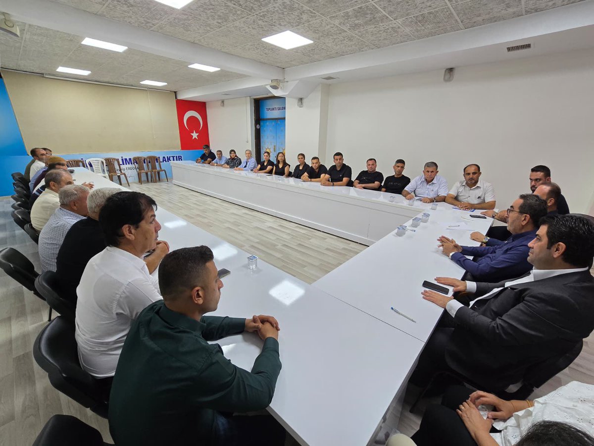 AK Parti Adana Milletvekilimiz Sayın Abdullah Doğru ve İl Başkan Yardımcımız Sayın M. İslam Bünül’ün katılımlarıyla, haftalık olağan İlçe yönetim Kurulu Toplantımızı gerçekleştirdik.

Teşkilat çalışmalarımızı değerlendirdiğimiz, planlamalarımızı gözden geçirdiğimiz verimli bir