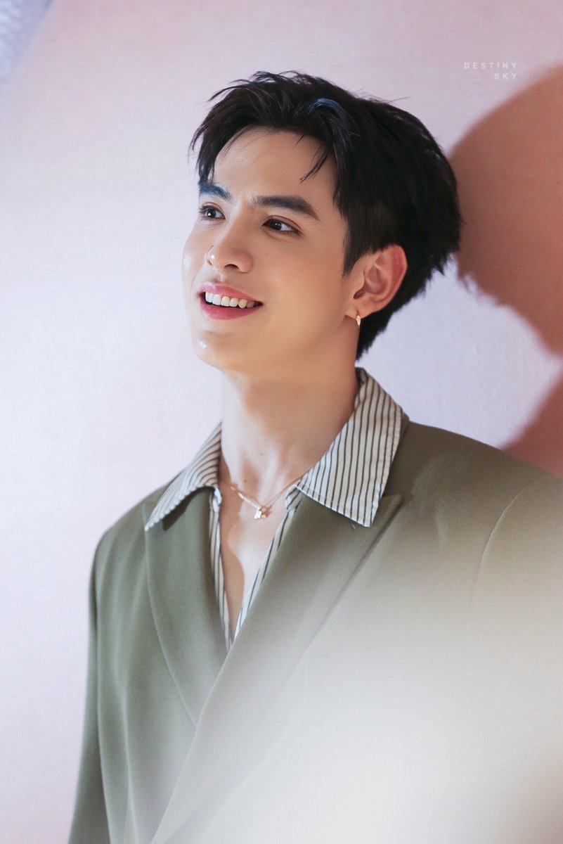 DestinySky0820's tweet photo. ไอเลิ้บหัวดุ๋ง 🫶🏻

FILM X GALA NIGHT  

#ThePhantomOfTheOpera  
#FilmThanapat #ฟิล์มธนภัทร https://t.co/dahg13t7dG