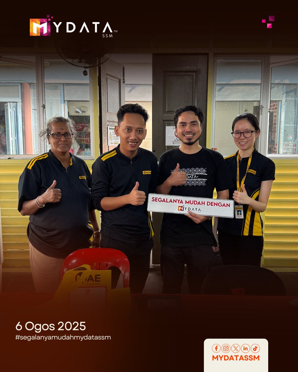 MYDATASSM's tweet image. 🚤 Hello, Pulau Ketam!

We’re joining @BNM_official’s eDuit Desa Pulau Ketam initiative to spark digital &amp;amp; financial empowerment for rural entrepreneurs!

With @KWSP, @PERKESOofficial, @MyMaybank, @SSMofficial, and us — your go-to biz info provider, #MYDATASSM 💼✨
