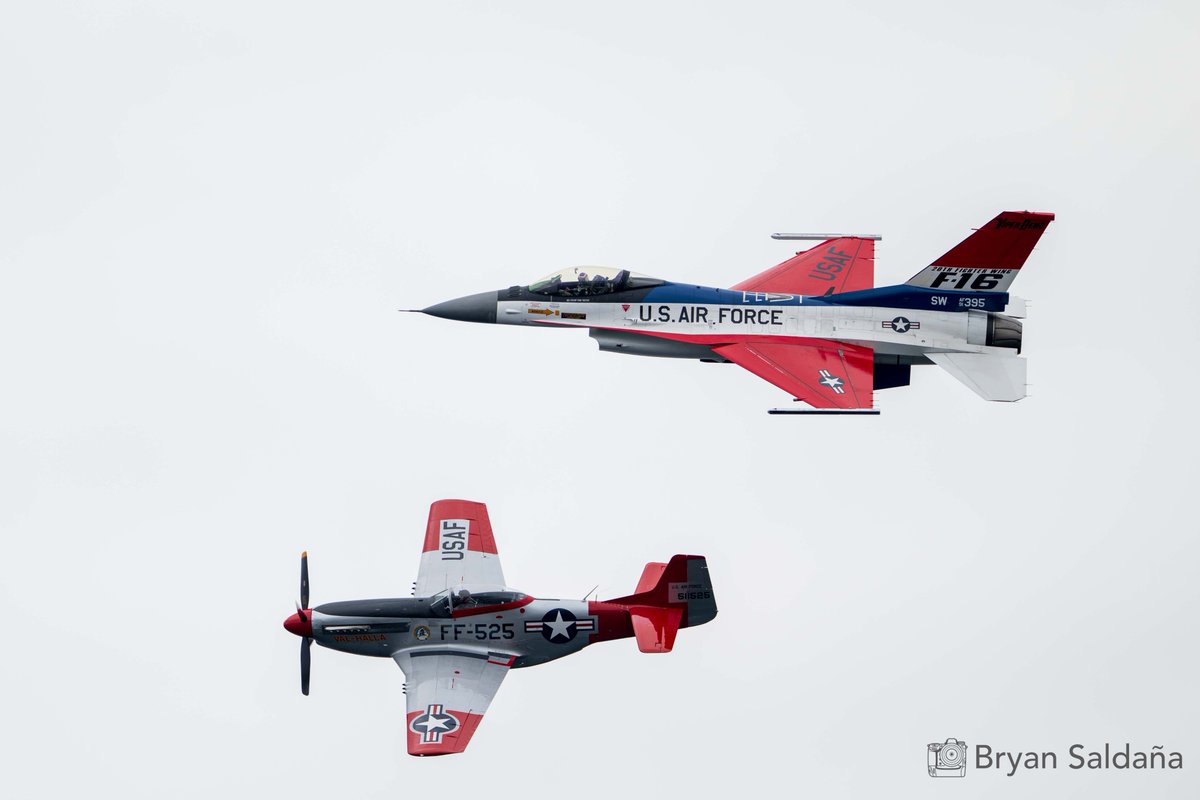 Bryans206's tweet photo. Just finished editing photos from Seafair Weekend 2025 on Lake Washington! Had the chance to cover the action with access, capturing the Blue Angels tearing through the sky and the hydroplane races flying across the water.
One of Seattle’s most iconic summer traditions—loud, fast, and unforgettable.
#seafair2025 #seafair #Seattle #pnw #Military #Jets #hydroplane