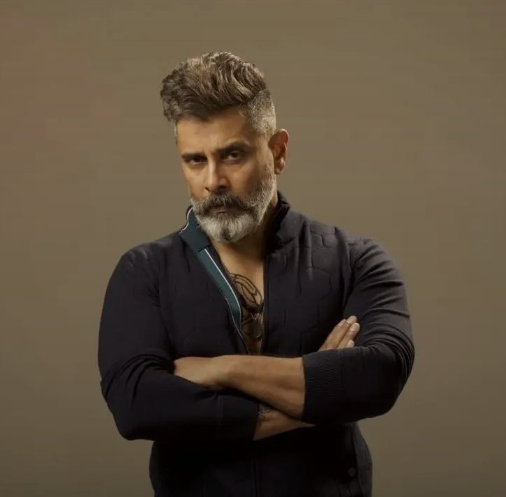 A National Award winning director narrated a story to #ChiyaanVikram and it might be his next movie 👍

Already Madonne Ashwin in the lineup — Chiyaan’s great comeback in script selection 💥

#Chiyaan64 #Chiyaan65