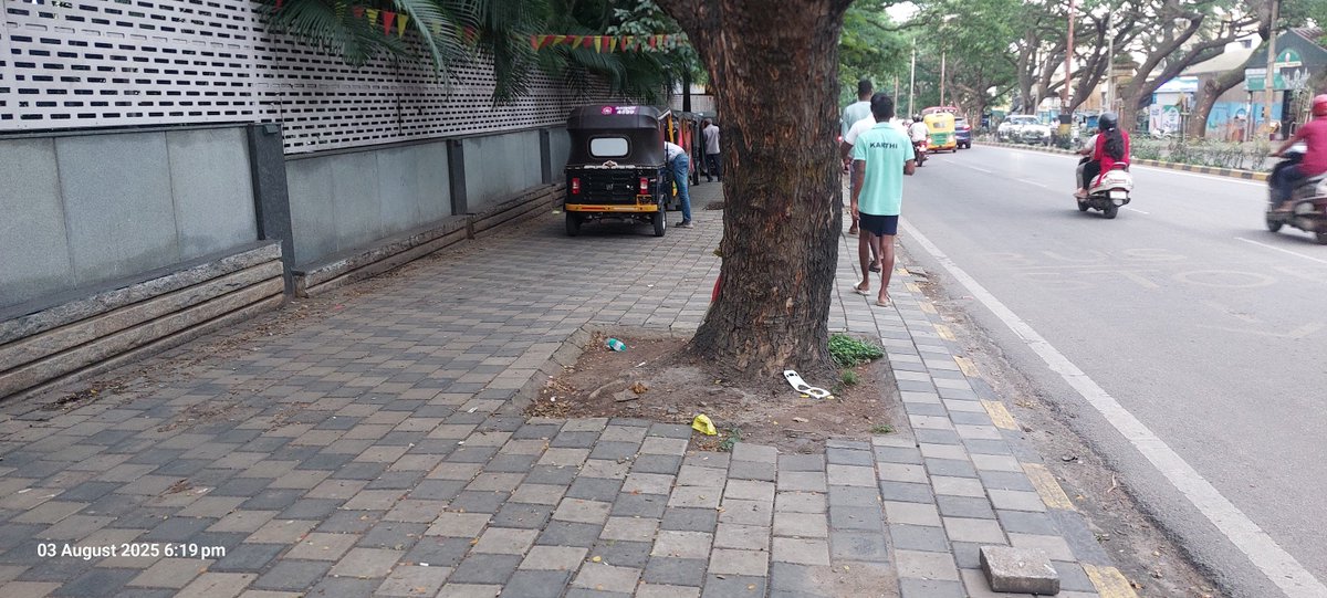 No_Name (@fipbsh98377) on Twitter photo <a href="/mysurucitycorp/">ಮೈಸೂರು ಮಹಾನಗರ ಪಾಲಿಕೆ Mysuru City Corporation</a> <a href="/CivicMysuru/">Mysuru Civic and Development Issues</a> The footpath at the Metropole Circle Bus Stop (near Trends) on Hansur Road is being used as an auto stand. Please clear this encroachment. #Mysuru
Co ordinates: 12.311467210011005, 76.64262057187415
It even has a Gmaps entry: maps.app.goo.gl/4nFt5Qcx1Ruo7v… <a href="/mysurucitycorp/">ಮೈಸೂರು ಮಹಾನಗರ ಪಾಲಿಕೆ Mysuru City Corporation</a> <a href="/CivicMysuru/">Mysuru Civic and Development Issues</a> The footpath at the Metropole Circle Bus Stop (near Trends) on Hansur Road is being used as an auto stand. Please clear this encroachment. #Mysuru
Co ordinates: 12.311467210011005, 76.64262057187415
It even has a Gmaps entry: maps.app.goo.gl/4nFt5Qcx1Ruo7v…