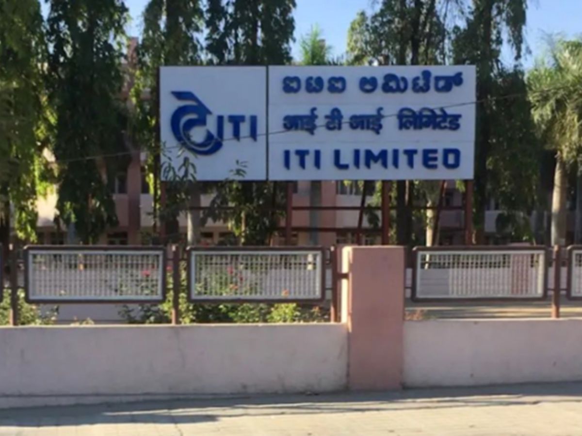psuconnect's tweet image. ITI Limited to Launch India’s First AI-Powered Road Safety Pilot Project in Uttar Pradesh...
Read here-👇
psuconnect.in/psu-news/iti-l…
#AITrafficSafety #BigDataAnalytics #RoadSafetyInitiative #UttarPradeshInnovation #SmartTrafficSolutions @ITILTDINDIA
