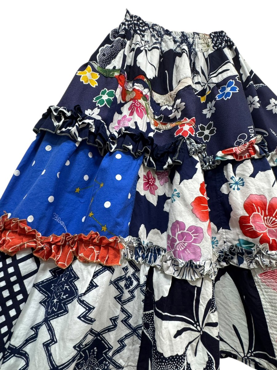 kaya1209's tweet photo. いつもありがとうございます。

 sold😍😍😍

＊pinzoro kimono remake
  
ご来店お問い合わせ
お待ちしております🥰♪

#着物リメイクスカート 
#patchworkdress
#リメイク新商品
#リメイク専門
#ハンドメイド専門 
#costume #衣装
#中野kaya
#中野ブロードウェイ https://t.co/yoffOpiNw0