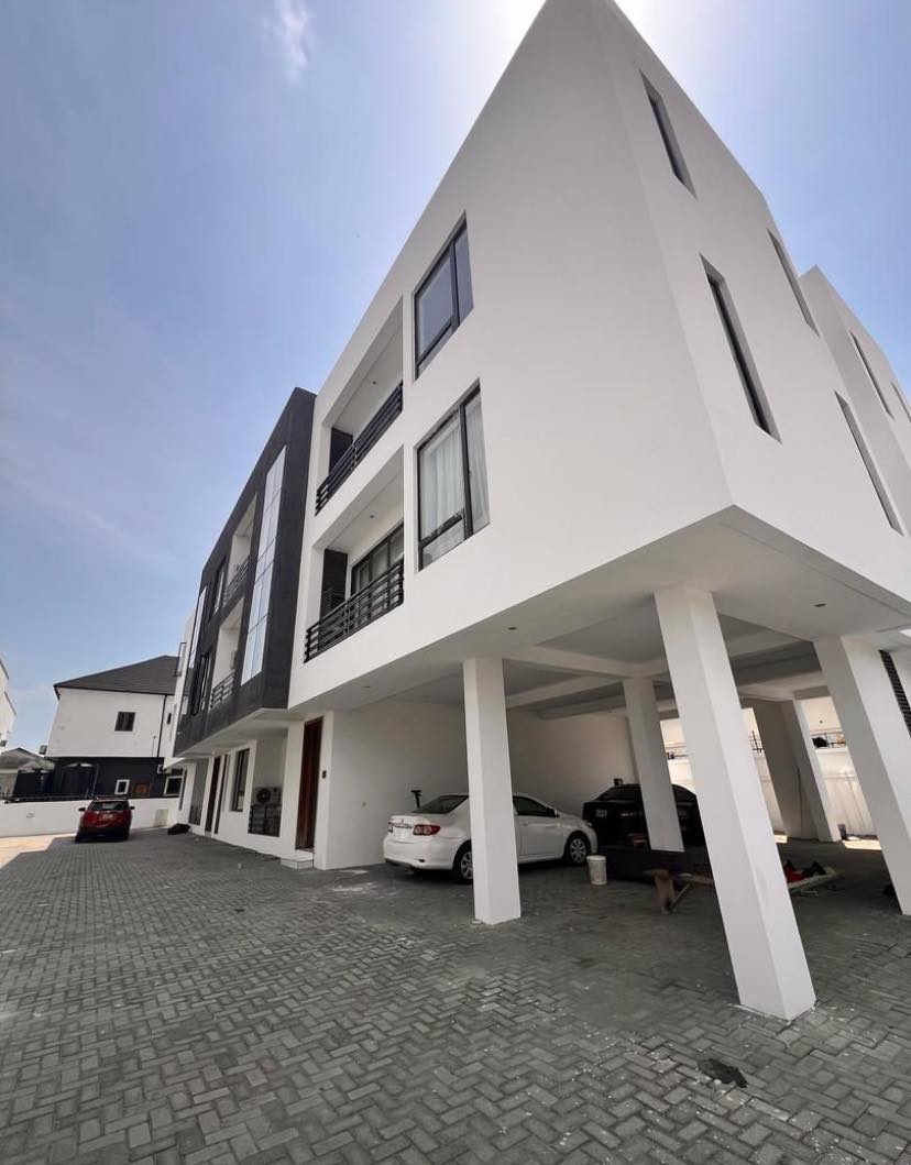 An exquisite 2 BEDROOM within a serene environment at Agungi Lekki, Lagos

N95million (NET)

with Cofo, Governors Consent Building Approval

AGUNGI, Lekki, Lagos

Amenities:

– 2 BEDROOM HOME

All rooms en-suite

Modern Lightings
08080623063