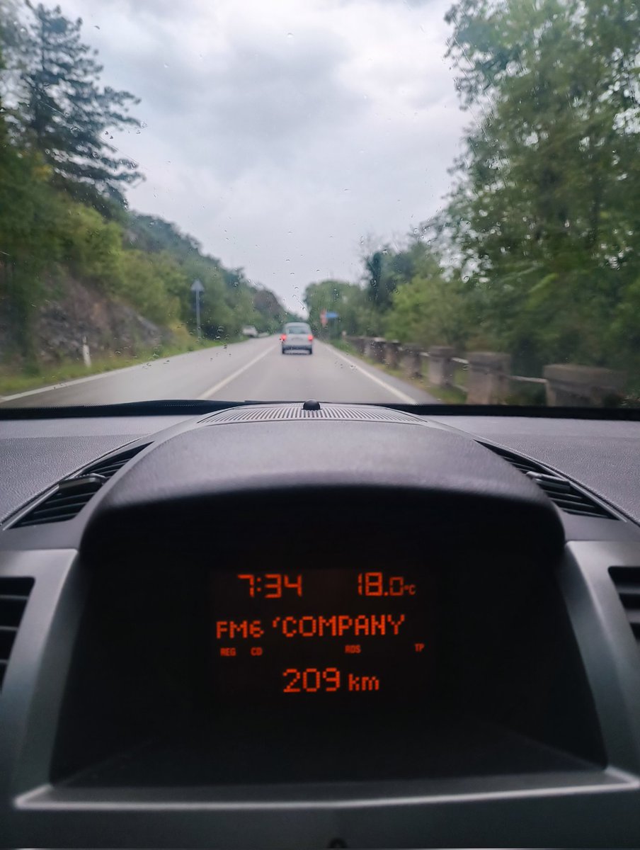 Questa "estate" mi sta piacendo un sacco 🤣🤣🤣
Buongiorno lavoratori