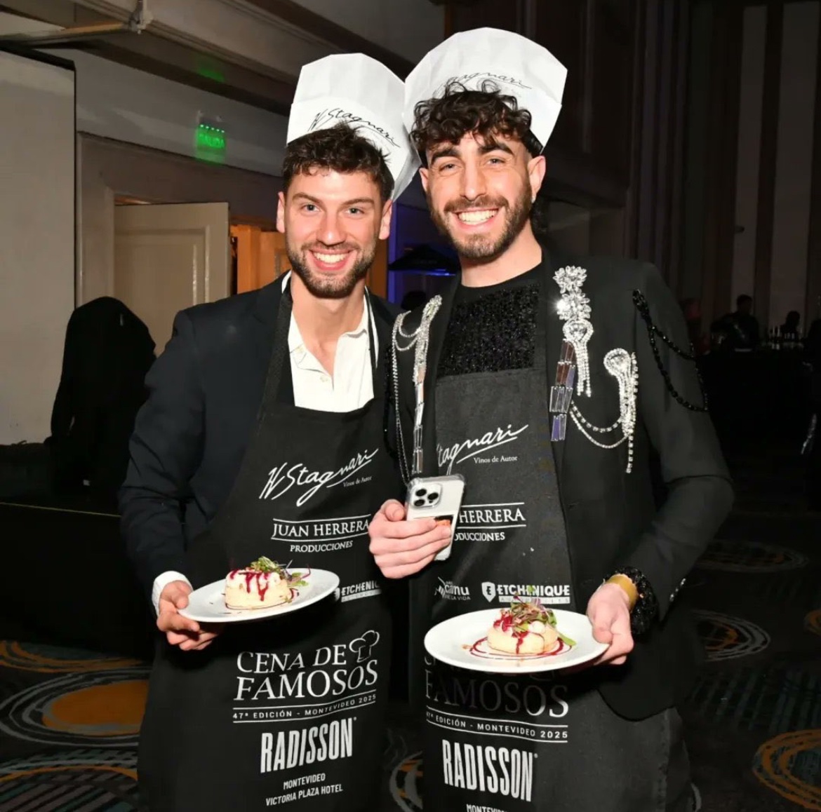 El placer visual que da verlos juntos en cualquier situación jjkñl es que estéticamente no pueden quedar mejor #santuli