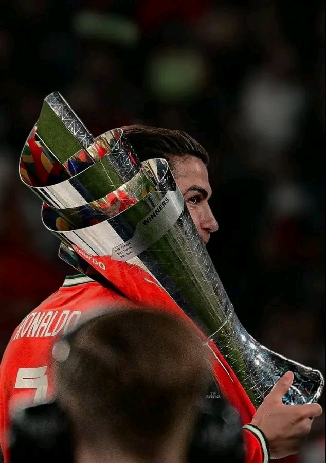 Lest you forgot. two months ago Cristiano Ronaldo beat the likes of Germany,France and Spain to win the UEFA Nations League trophy.still the best player in the world at 40.