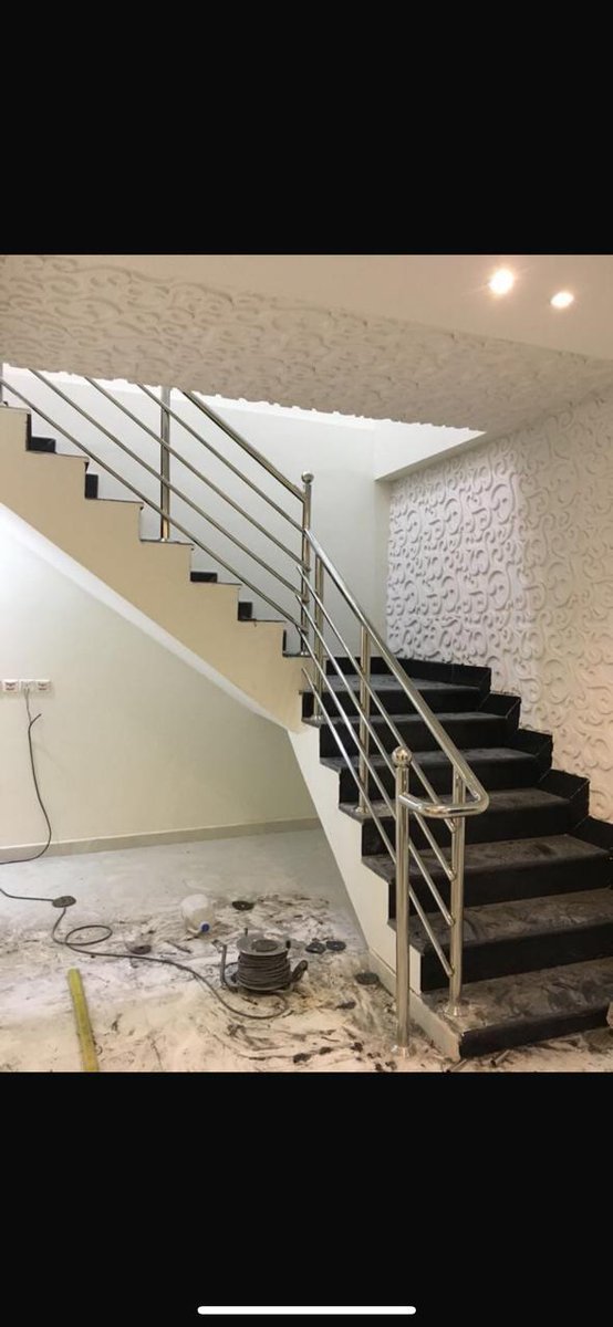 ابوفيصل لجميع اعمال الحداه مضلات وسواتر وسندويتش بنل برجولات لكسان ابواب دربزين الرياض ٠٥٣٢٤٦١٩٣٣