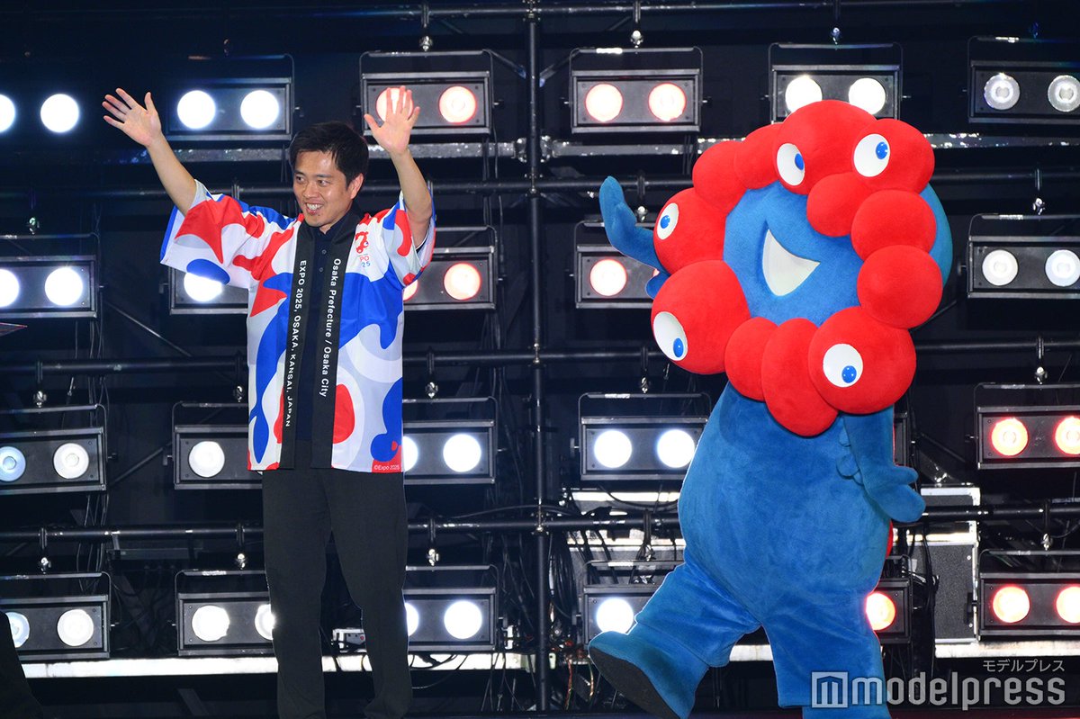 💖関コレ2025A/W💖】 吉村大阪府知事、ランウェイ登場で神対応