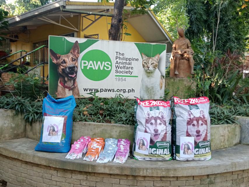 The AZkals and RetRIVERs duo!🐶💚

thankyou for this <a href="/TeamCHIKAZ/">Team CHIKAZ</a> <a href="/retRIVERsOFC/">TEAM RETRIVERS OFFICIAL</a>💚🩷💙