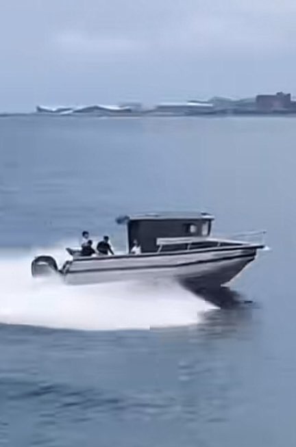 BalbytersInc's tweet photo. To all Boat Loving #SouthAfricans I can Import these Chinese #SeaBoats landed in #Jhb for around R750 000...This will be a Fullhouse #Seaworthy boat with 2 x 200 hp 4 Stroke motors and trailer included. Inbox me for more details.
#Fishing #Boats #SeaBoat #Saltwater #Alluminum https://t.co/vGuREihkMS