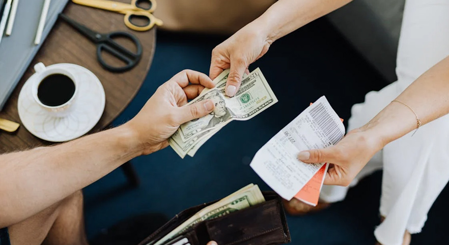 Bahşiş ve benzeri gelirlerin vergilendirilmesi ve mevzuat çalışmaları

vergialgi.com/bahsis-ve-benz…

#Bahşiş #İkramiye #GelirVergisi #otel #konaklama #MehmetAkarslan #vergi #vergialgı