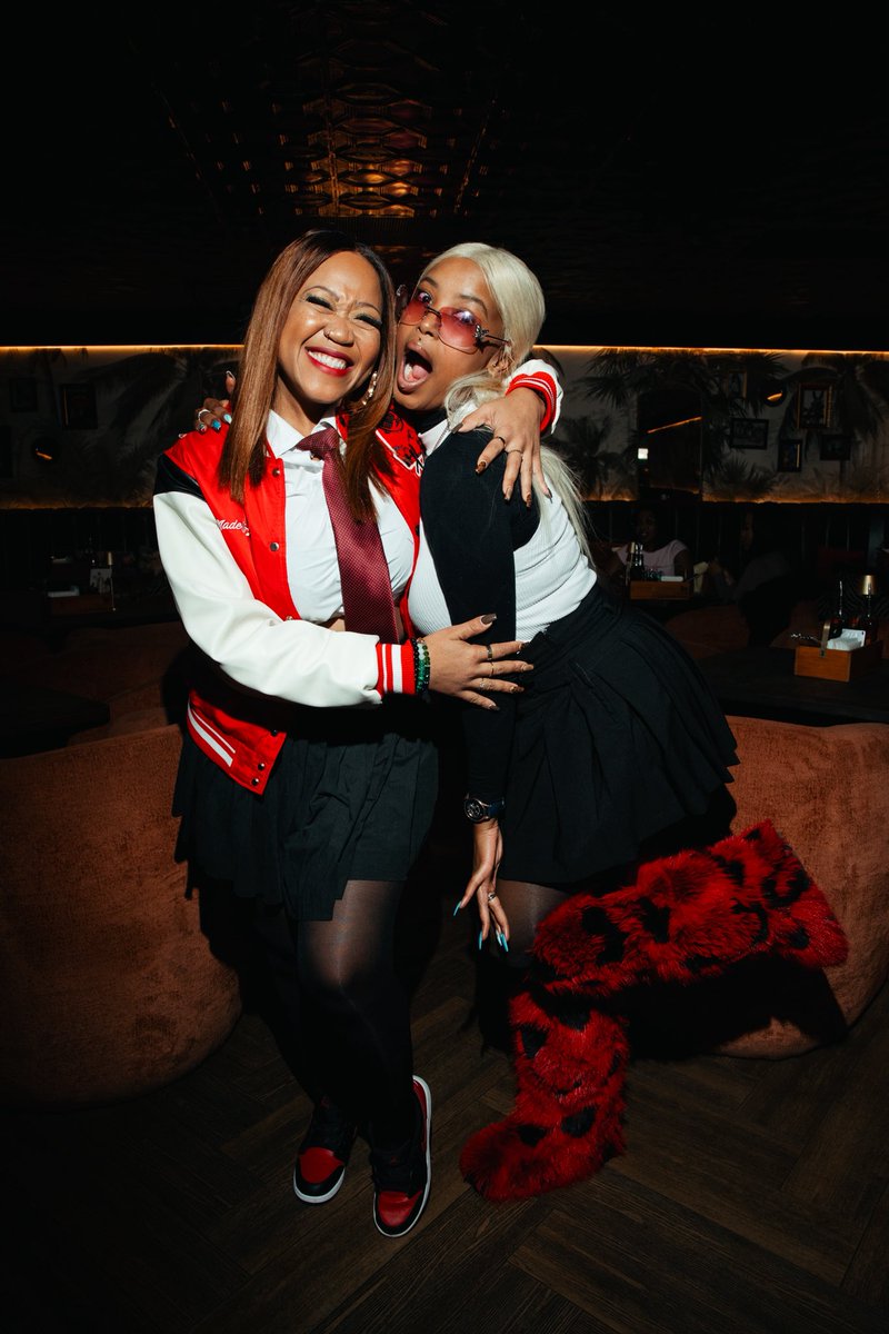 Azizzar - The Pristine Queen👑 tweet media