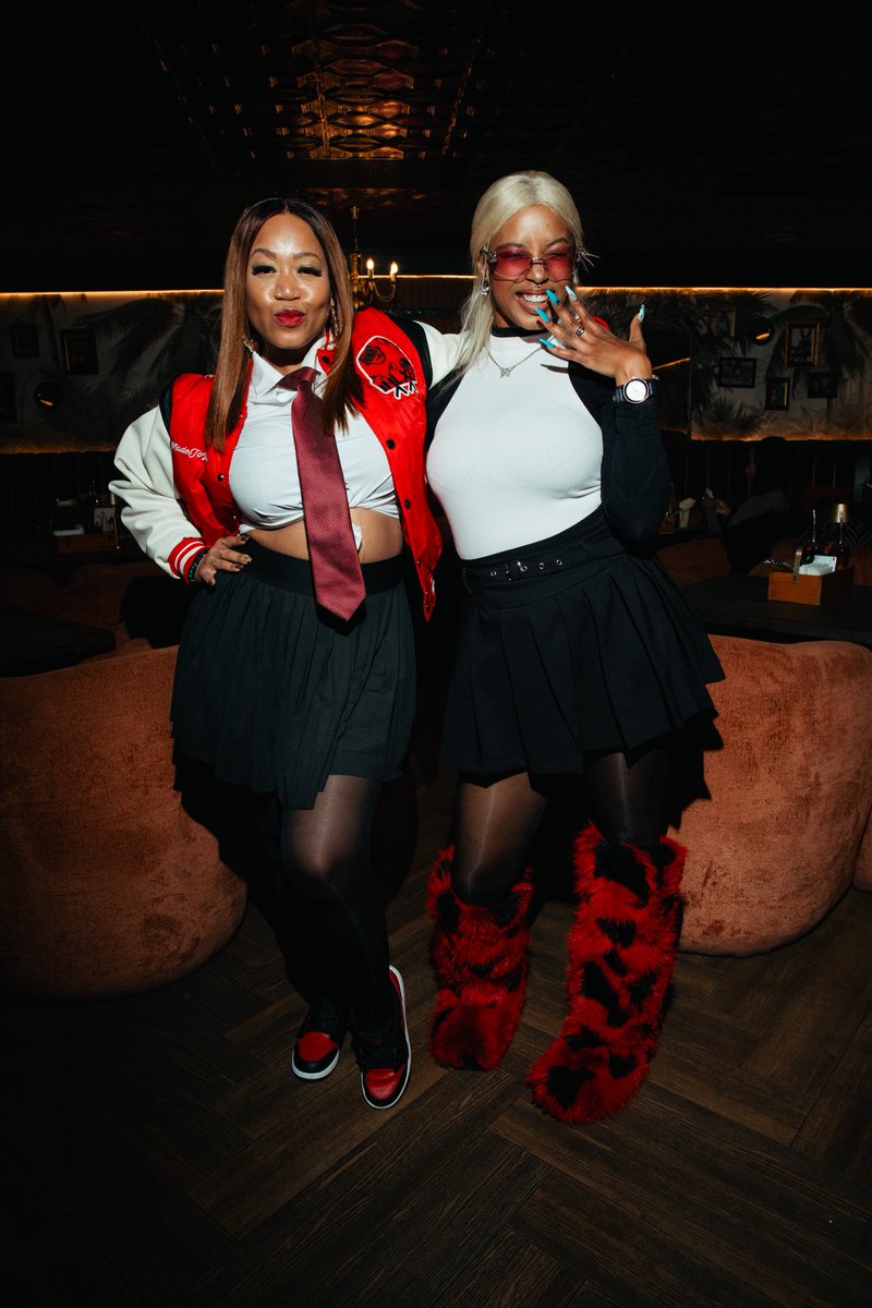 Azizzar - The Pristine Queen👑 tweet media