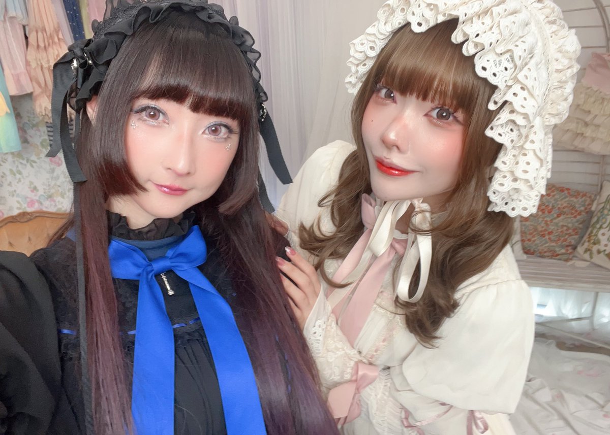 RinRin Doll (@rinrin_doll) on Twitter photo 今日は<a href="/hoshibakoWorks/">HoshibakoWorks‧✧̣̥̇‧星箱Works</a> の撮影🌟
新しいかわいいお友達ができた<a href="/Etocha_cos/">水羽えと</a> と💜双子コーデいくつ撮ったから楽しみにしてね🦋
Today was <a href="/hoshibakoWorks/">HoshibakoWorks‧✧̣̥̇‧星箱Works</a> photoshoot~ can’t wait to see our photos🦋 今日は<a href="/hoshibakoWorks/">HoshibakoWorks‧✧̣̥̇‧星箱Works</a> の撮影🌟
新しいかわいいお友達ができた<a href="/Etocha_cos/">水羽えと</a> と💜双子コーデいくつ撮ったから楽しみにしてね🦋
Today was <a href="/hoshibakoWorks/">HoshibakoWorks‧✧̣̥̇‧星箱Works</a> photoshoot~ can’t wait to see our photos🦋