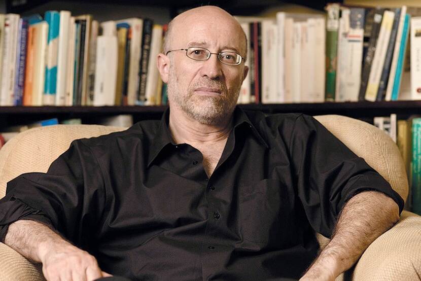 In herinnering: sterfdag van Tony Judt (1948-2010), de onmisbare Brits-Joodse historicus, die scherpzinnige boeken en essays schreef over gevoelige onderwerpen als Israël en de Verenigde Staten. En over schrijvers als Albert Camus en Arthur Koestler:
wimberkelaar.com/2025/03/21/ton…